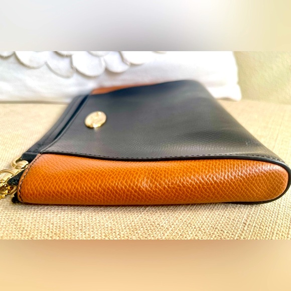 Coach Black and Brown Wristlet with Gold hardware - Picture 9 of 10